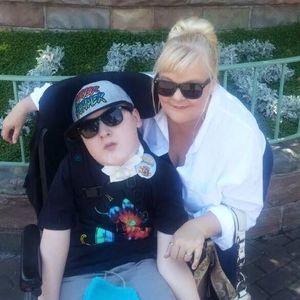 Meet your Posher, Toni