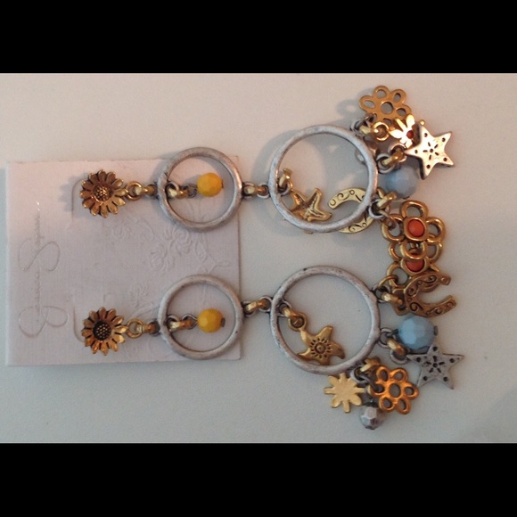 NWT Jessica Simpson Country Theme Charm Earrings