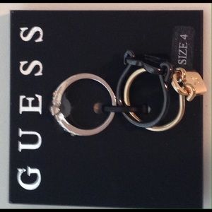 NWT Guess Midi ring set of 3