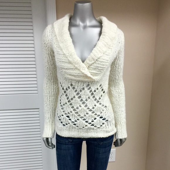Charlotte Russe Sweaters - Charlotte Russe Sweater