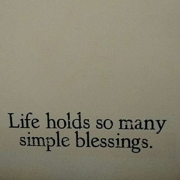 Meet your Posher, Jacinda - Picture 1 of 1