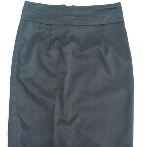 Bebe fitted black skirt! Cute for work/going out!