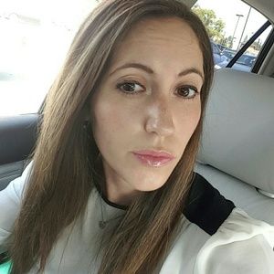 Meet your Posher, Alyson