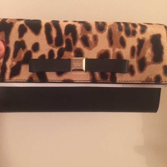 Brand new Kate spade faux furs wallet - Picture 1 of 4