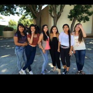 Meet your Posher, Paola