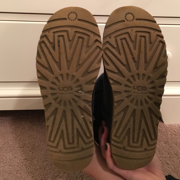 Tall navy blue Uggs - Picture 2 of 4