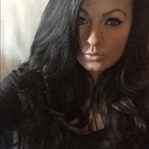 Meet your Posher, Candice