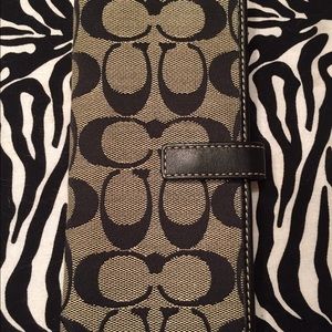 COACH Credit Card Holder/Wallet black and gray