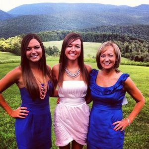 Meet your Posher, Julia