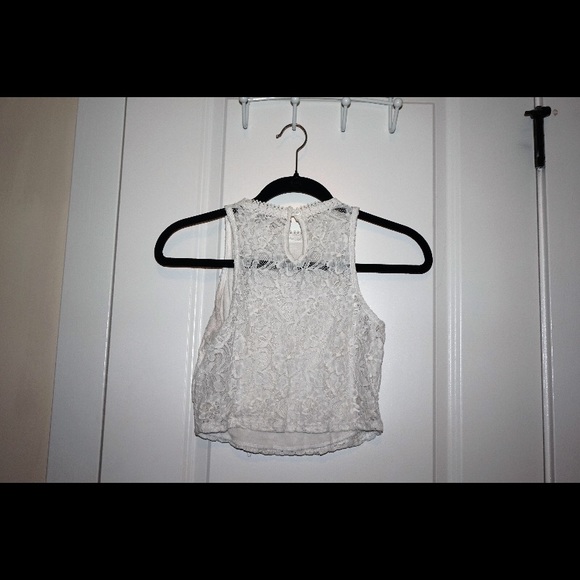 White lace crop top - Picture 1 of 2