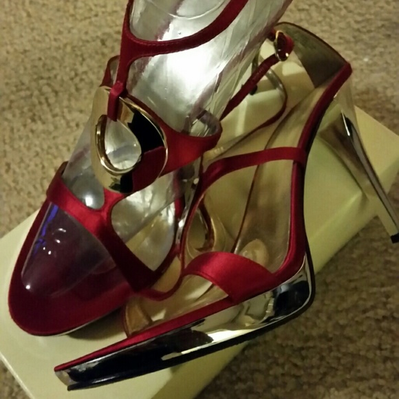 Nine West Red Pumps - Picture 4 of 4