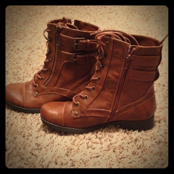boots :)