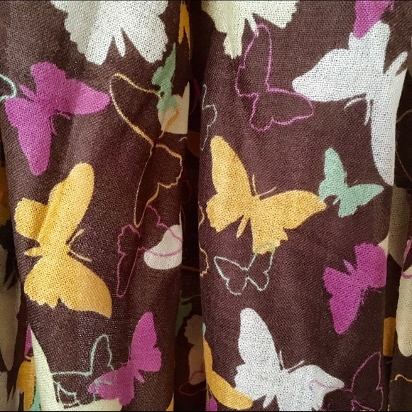 NEW!! SHE's Scarf! - Picture 2 of 3