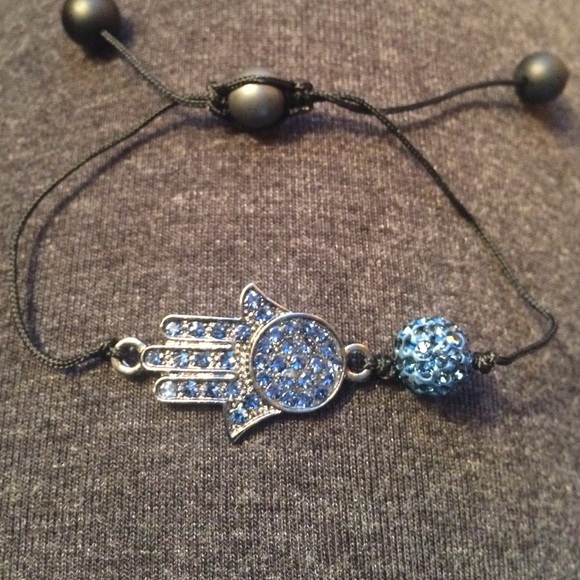 Hamsa Hand Bracelet w sparkles. Blue