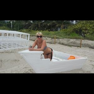 Meet your Posher, Jennifer