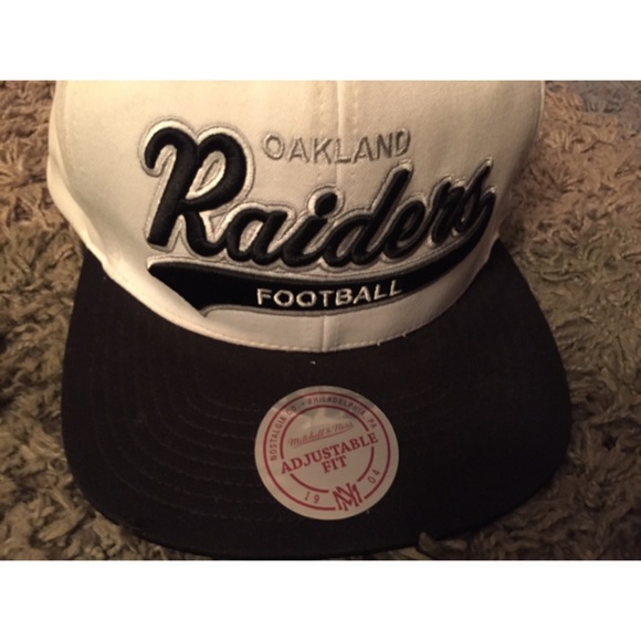 Mitchell and Ness Raiders SnapBack