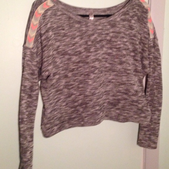 Grey long sleeve