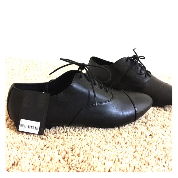Forever 21 black oxfords
