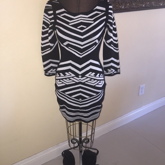 Black/white dress - Picture 1 of 1