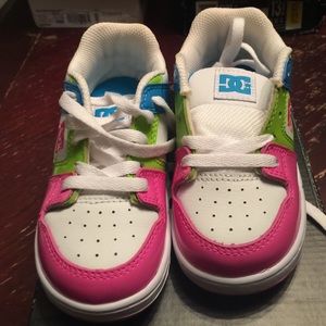 Dc manteca size 9 toodlers