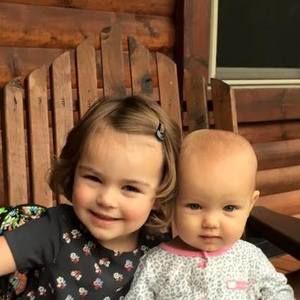 Meet your Posher, Keely