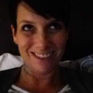 Meet your Posher, Elissa