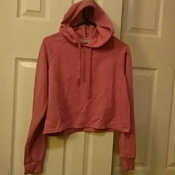 Forever 21 pink cropped sweater