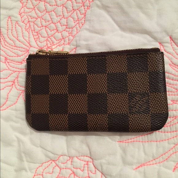 Lv key pouch