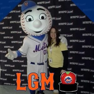 Meet your Posher, Cee