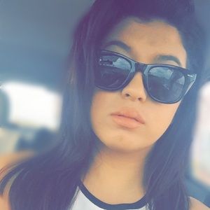 Meet your Posher, Bridget