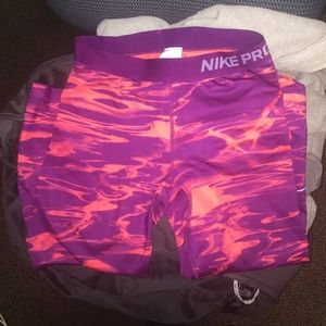Nike Pro Crop Leggings