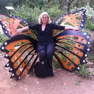 Meet your Posher, Christine