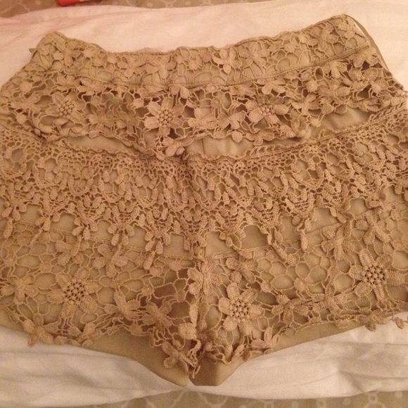 Beautiful Tan Crochet Shorts - Picture 2 of 2