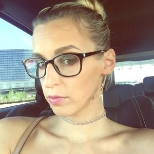 Meet your Posher, Kristen