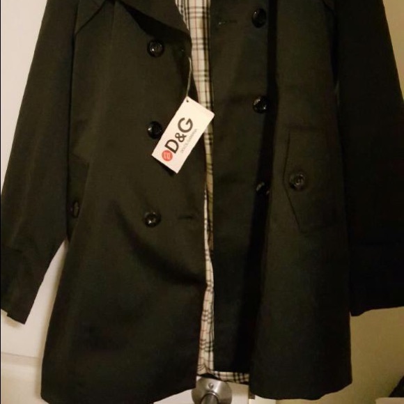 Dolce and Gabbana trench jacket. - Picture 3 of 3