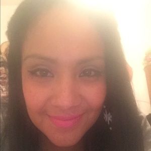 Meet your Posher, Deysi