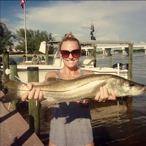 Meet your Posher, Dee