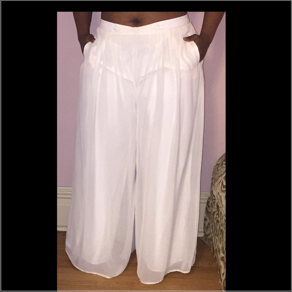 Jennifer Lopez Chiffon Wide-Leg Palazzo Pants