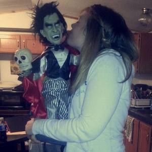 Meet your Posher, Brookie