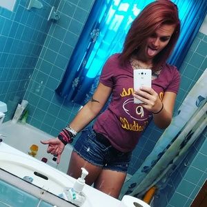 Meet your Posher, Amber