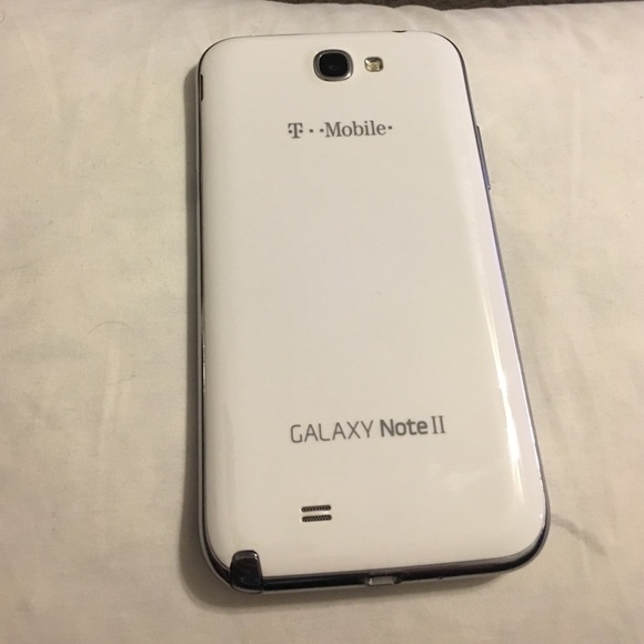 Samsung Galaxy Note II - Picture 2 of 3