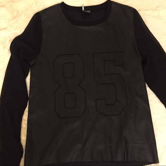 Urban outfitter top