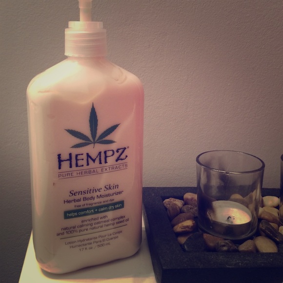 hempz sensitive skin lotion