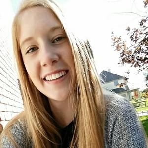 Meet your Posher, Kaitlyn