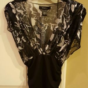 Black & White Burnout Floral Design Fitted Blouse