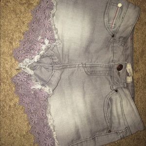 Shorts with lace accents