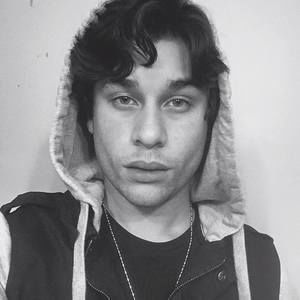 Meet your Posher, Jason