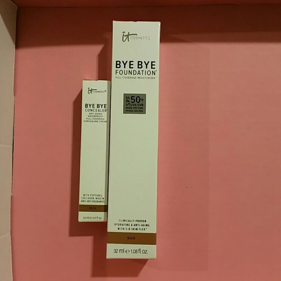 It cosmetics Bye Bye foundation and concealer