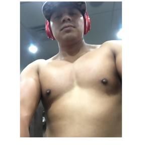 Meet your Posher, Eduardo