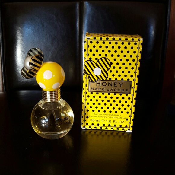 MARC JACOBS HONEY 1 OZ PARFUM SPRAY